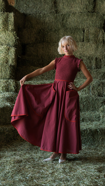 Margot Dress In Maple Red